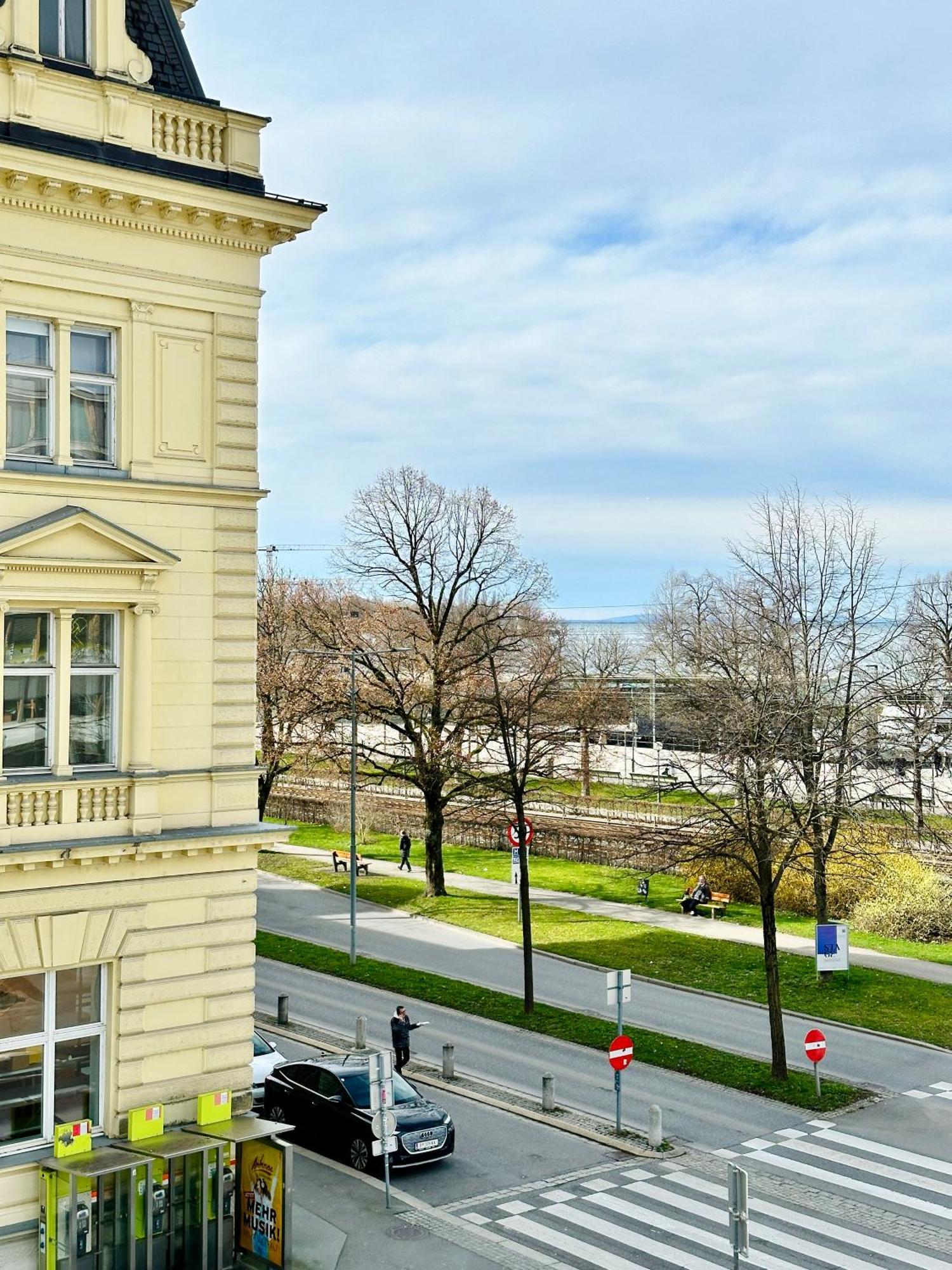 Ferienwohnung Am Bregenzer Hafen Exterior photo